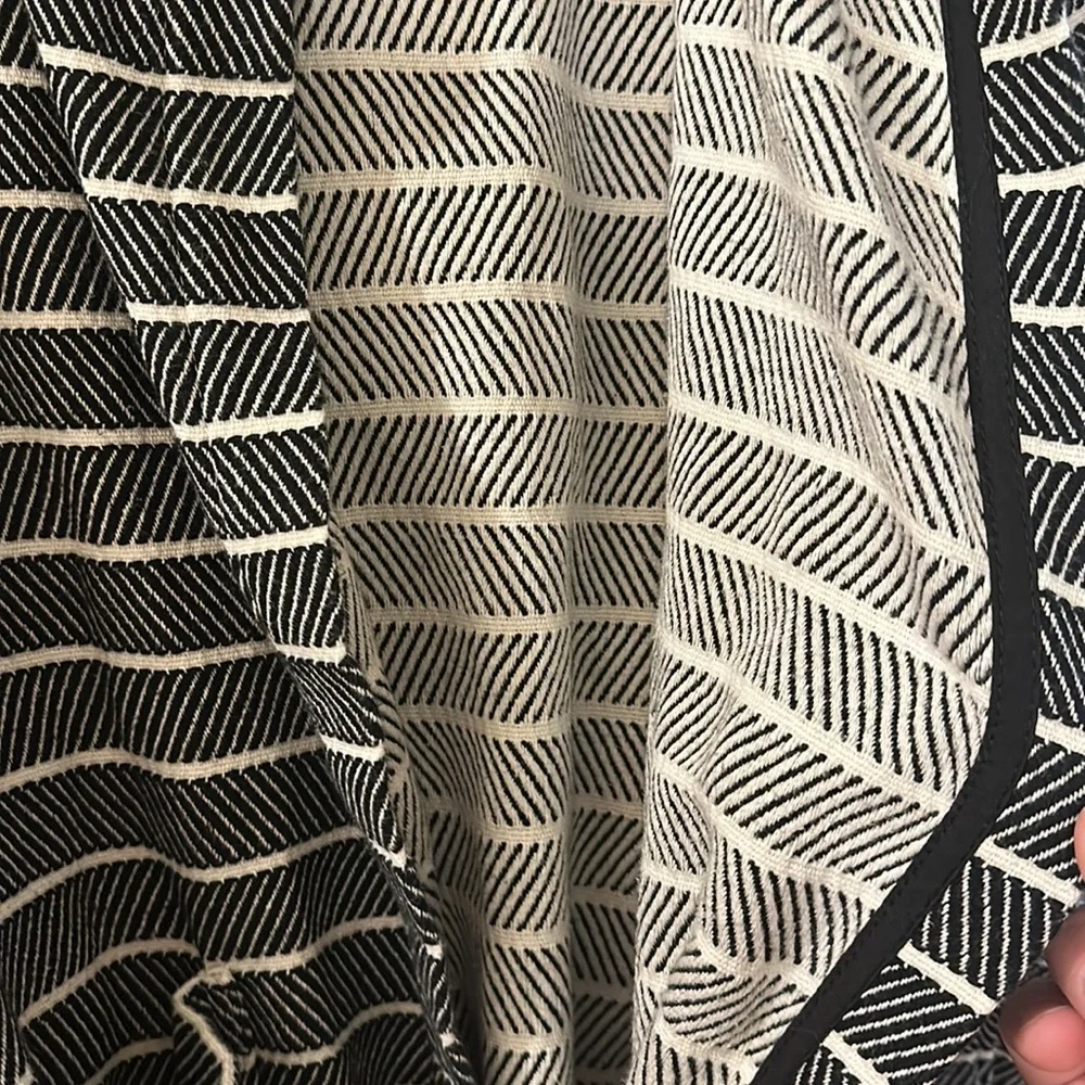 Striped Hooded Women's Robe - Picture 8 of 12